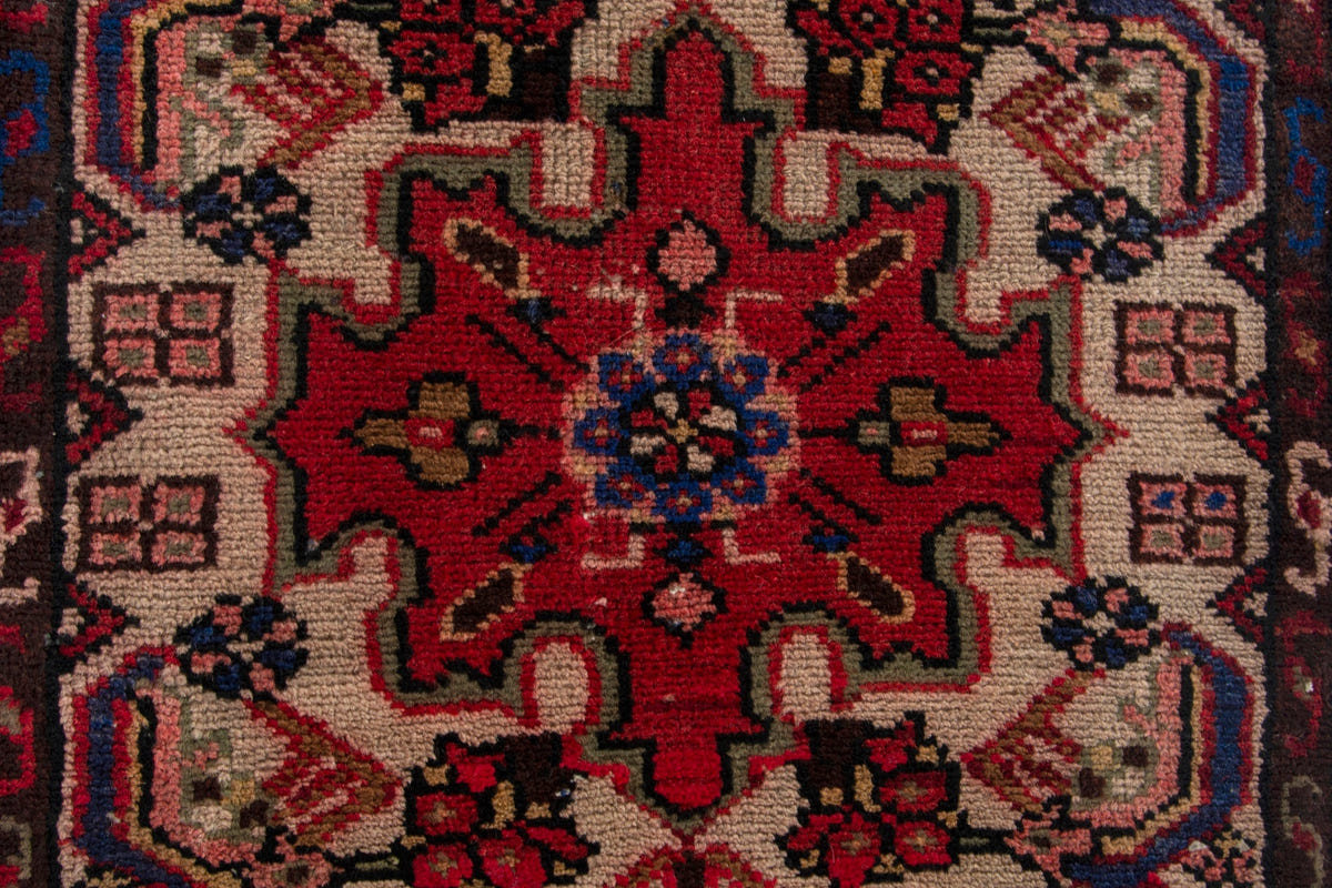 4200, Persian Gharajeh Mini Rug