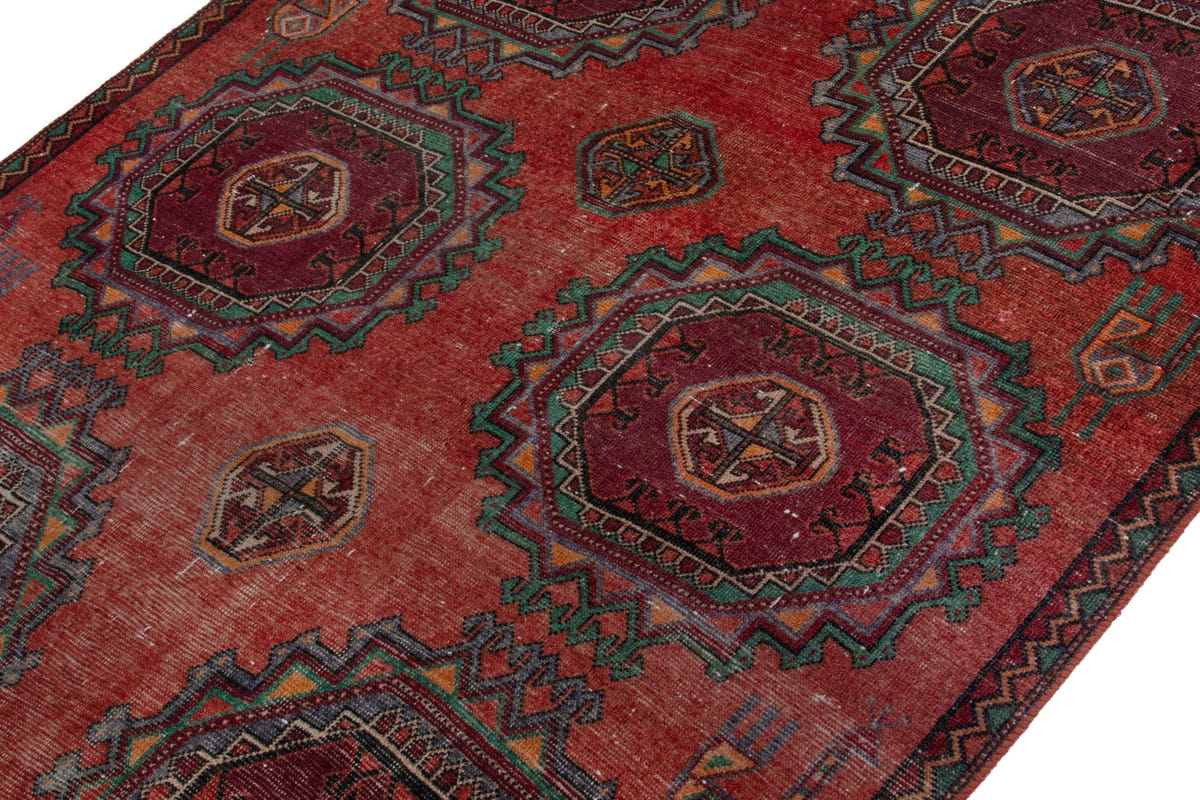 4250, Persian Torkaman Area Rug