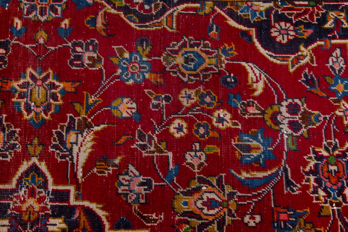 4251, Persian Kashan Area Rug