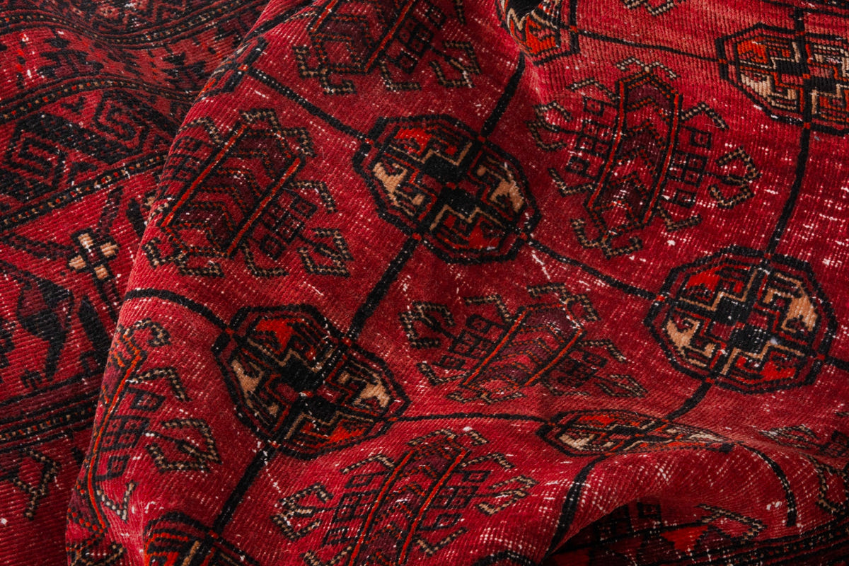 4252, Persian Torkaman Area Rug