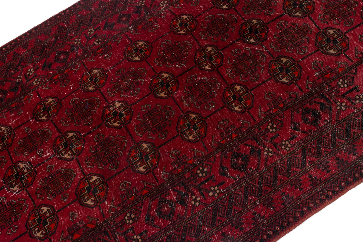 4252, Persian Torkaman Area Rug