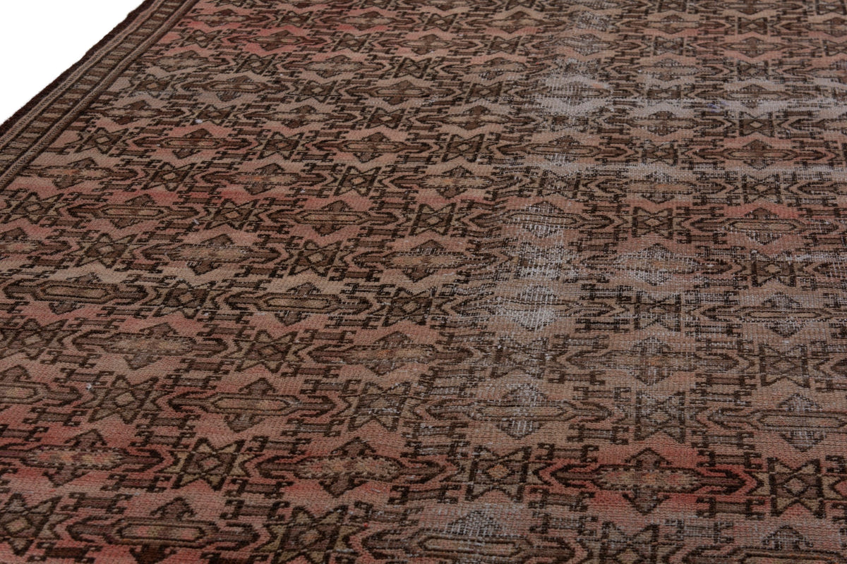 4270, Persian Baluch Area Rug