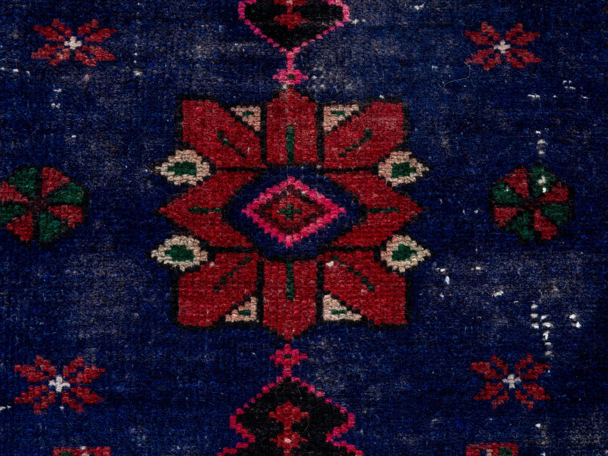4327, Persian Kashan Runner Rug