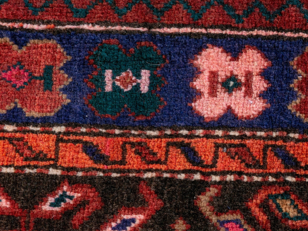 4332, Persian Hamadan Area Rug