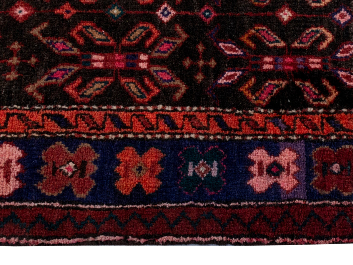 4332, Persian Hamadan Area Rug