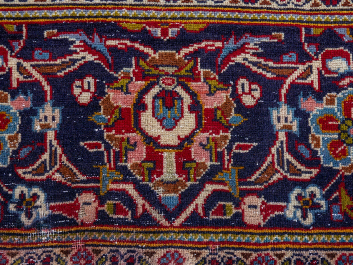 4392, Persian Kashan Area Rug