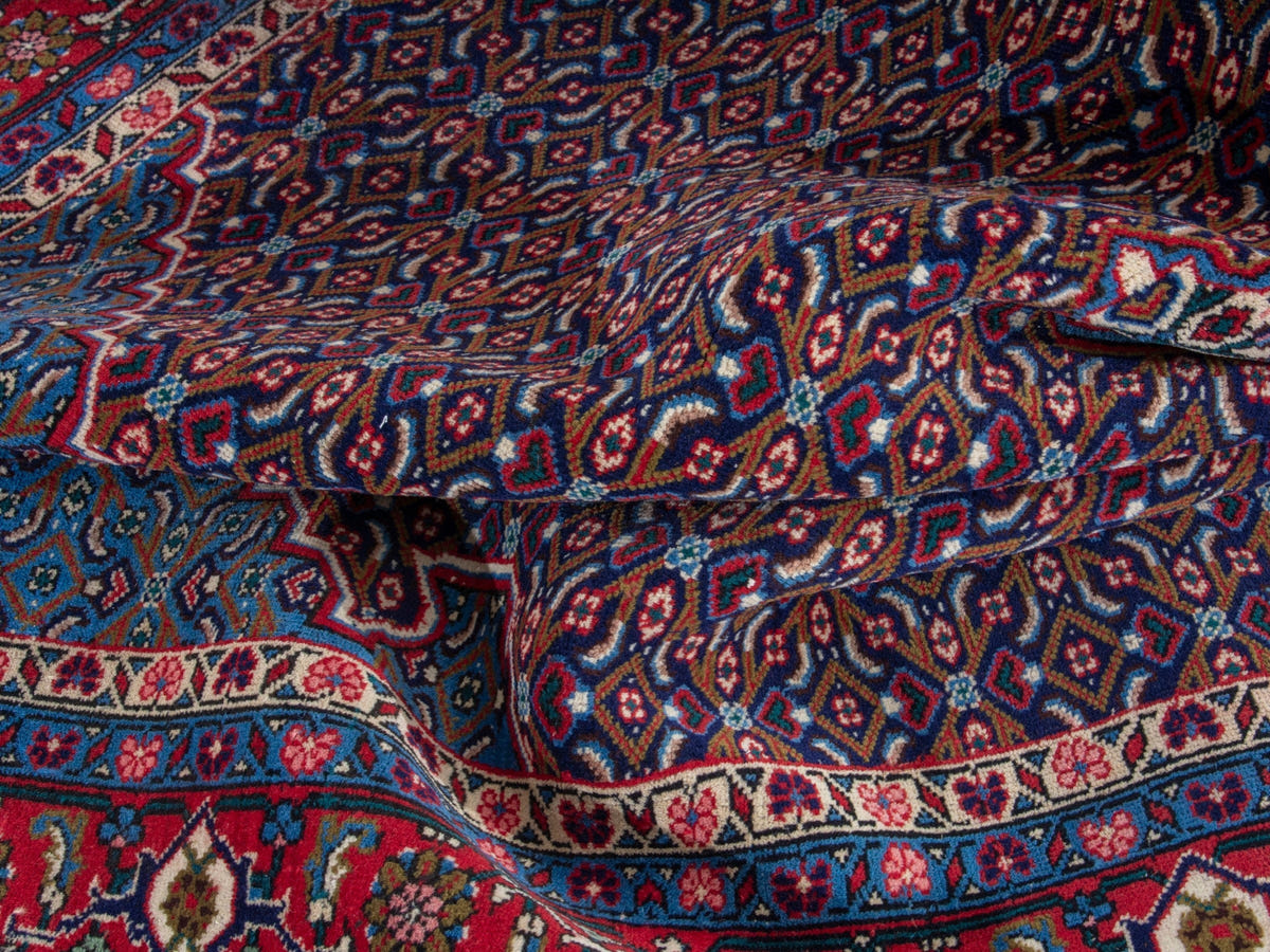 4400, Persian Ardabil Oversized Rug