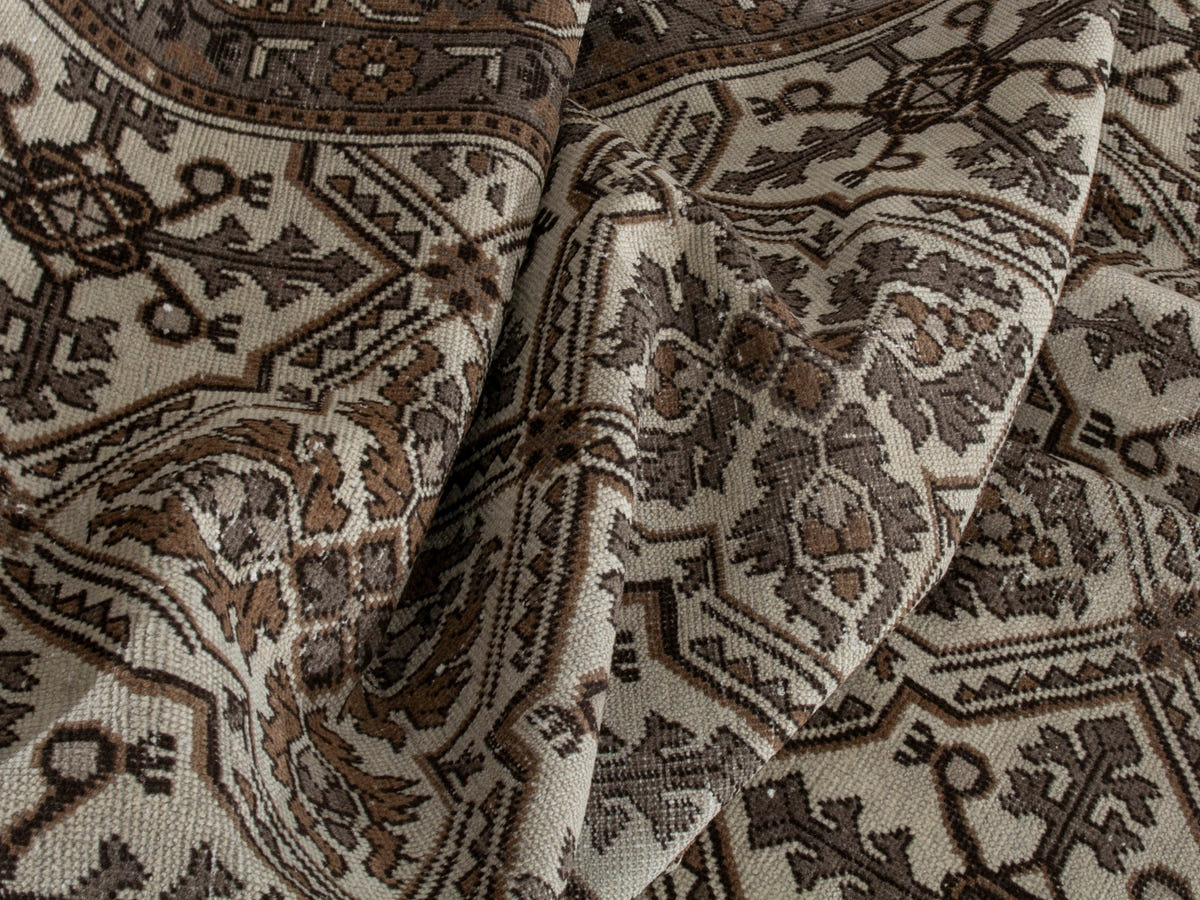 4460, Persian Ferdos Oversized Rug