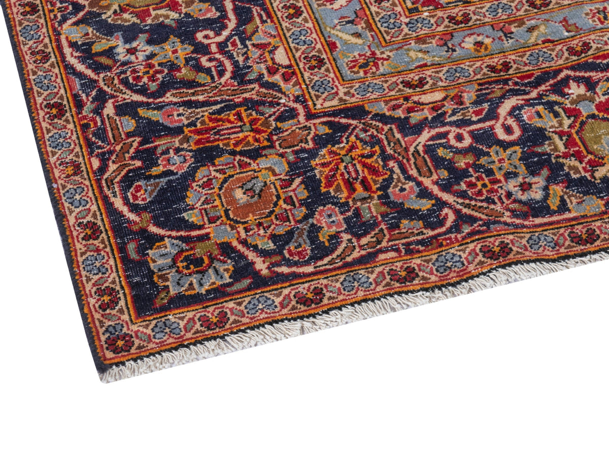 4462, Persian Kashan Oversized Rug