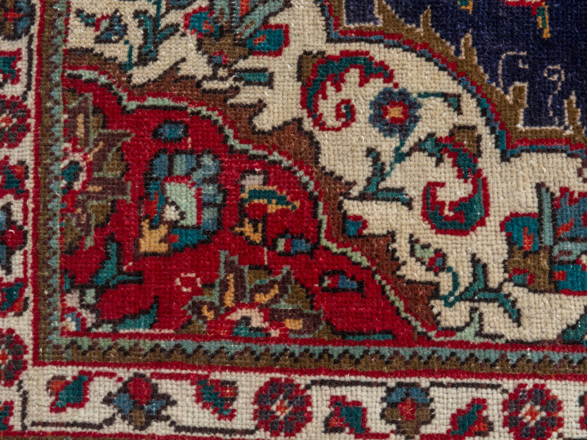 4561, Persian Tabriz Area Rug