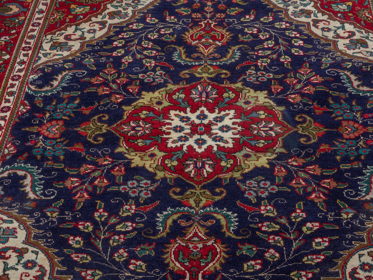 4561, Persian Tabriz Area Rug