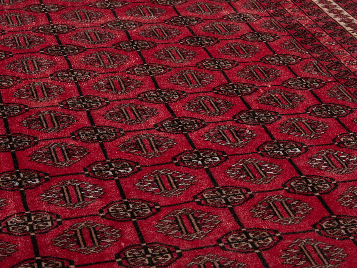 4566, Persian Torkaman Area Rug