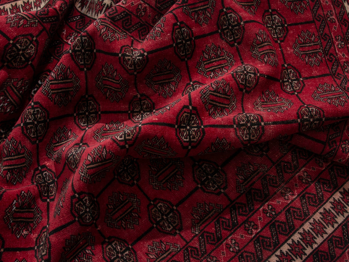 4566, Persian Torkaman Area Rug