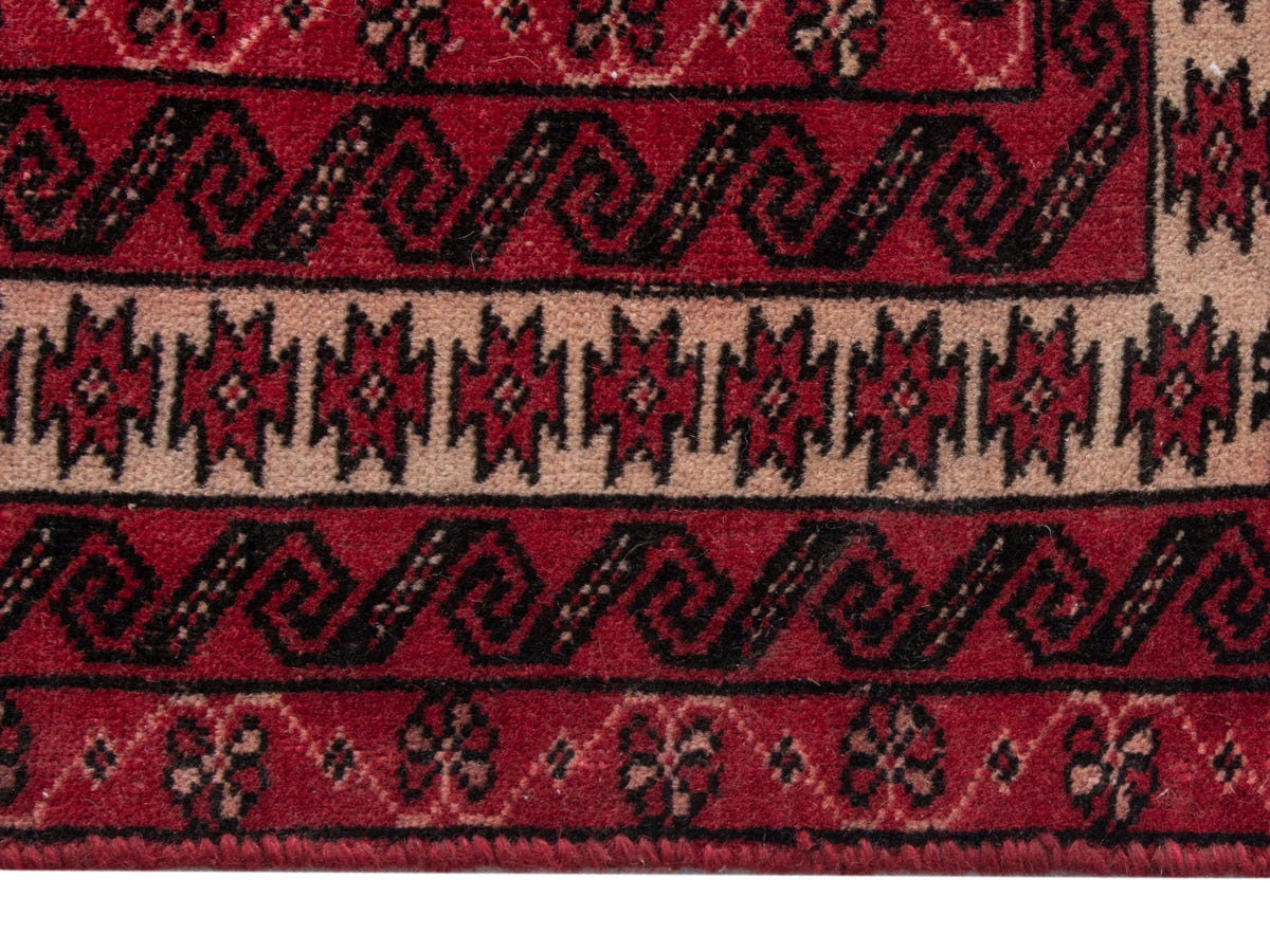 4566, Persian Torkaman Area Rug