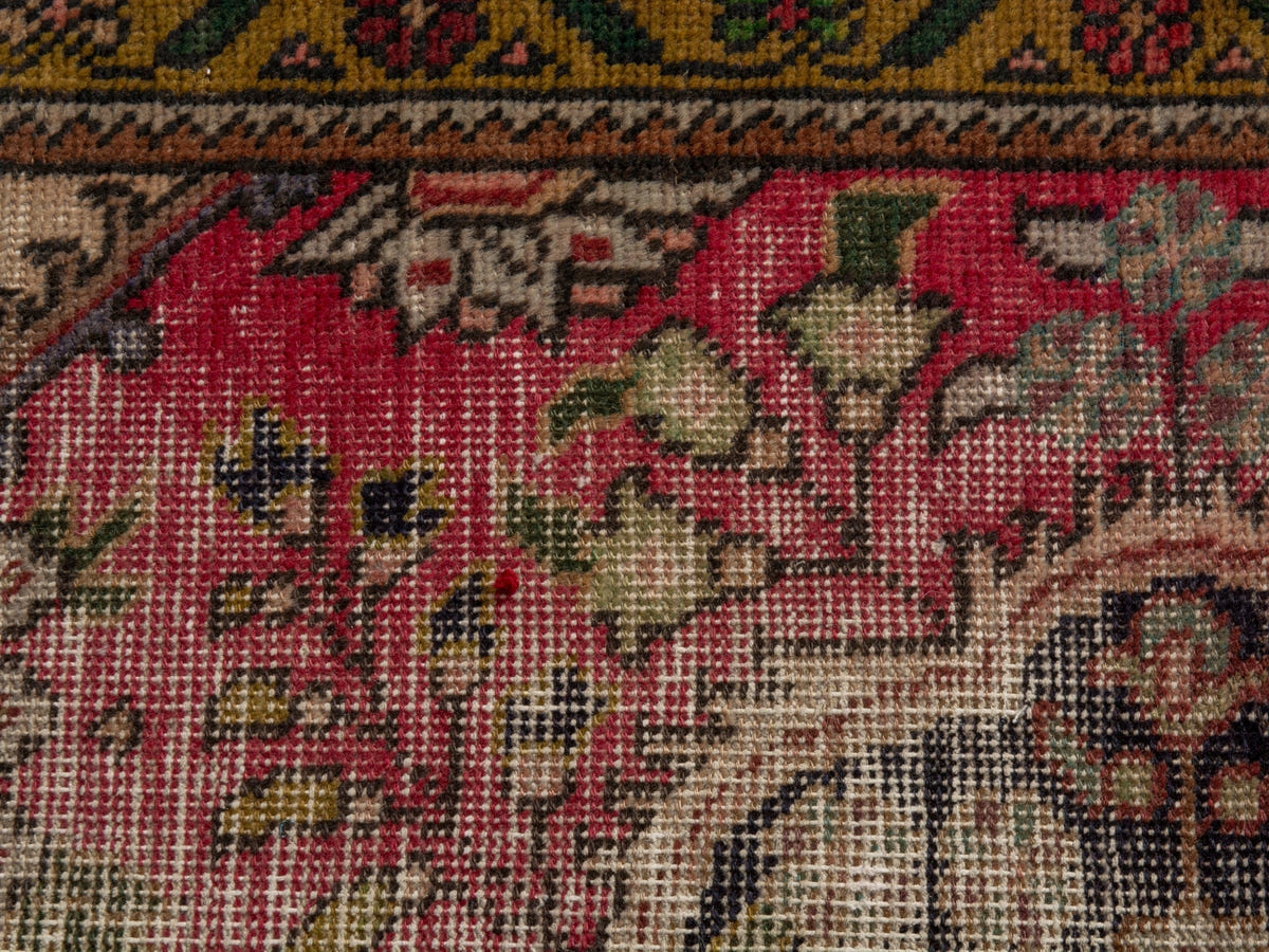 4650, Persian Tabriz Area Rug