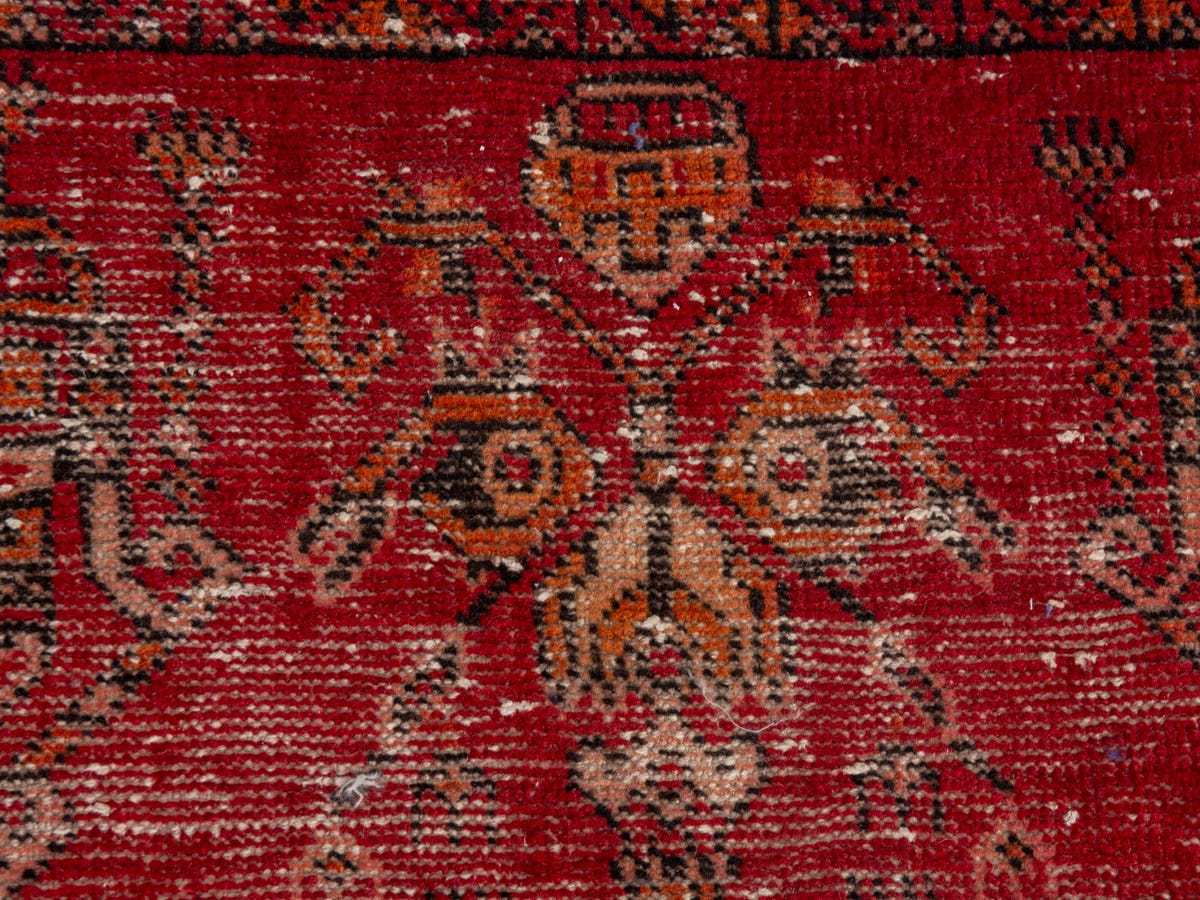 4653, Persian Ferdos Area Rug