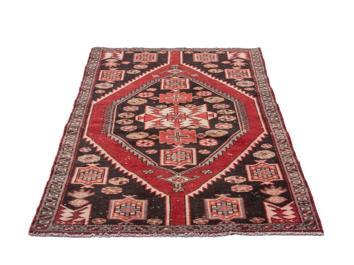 4675, Persian Saveh Area Rug