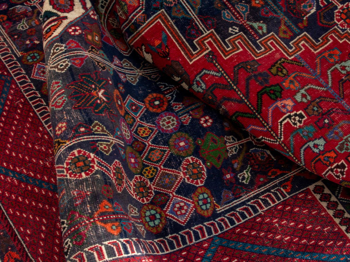 4689, Persian Shiraz Oversized Rug