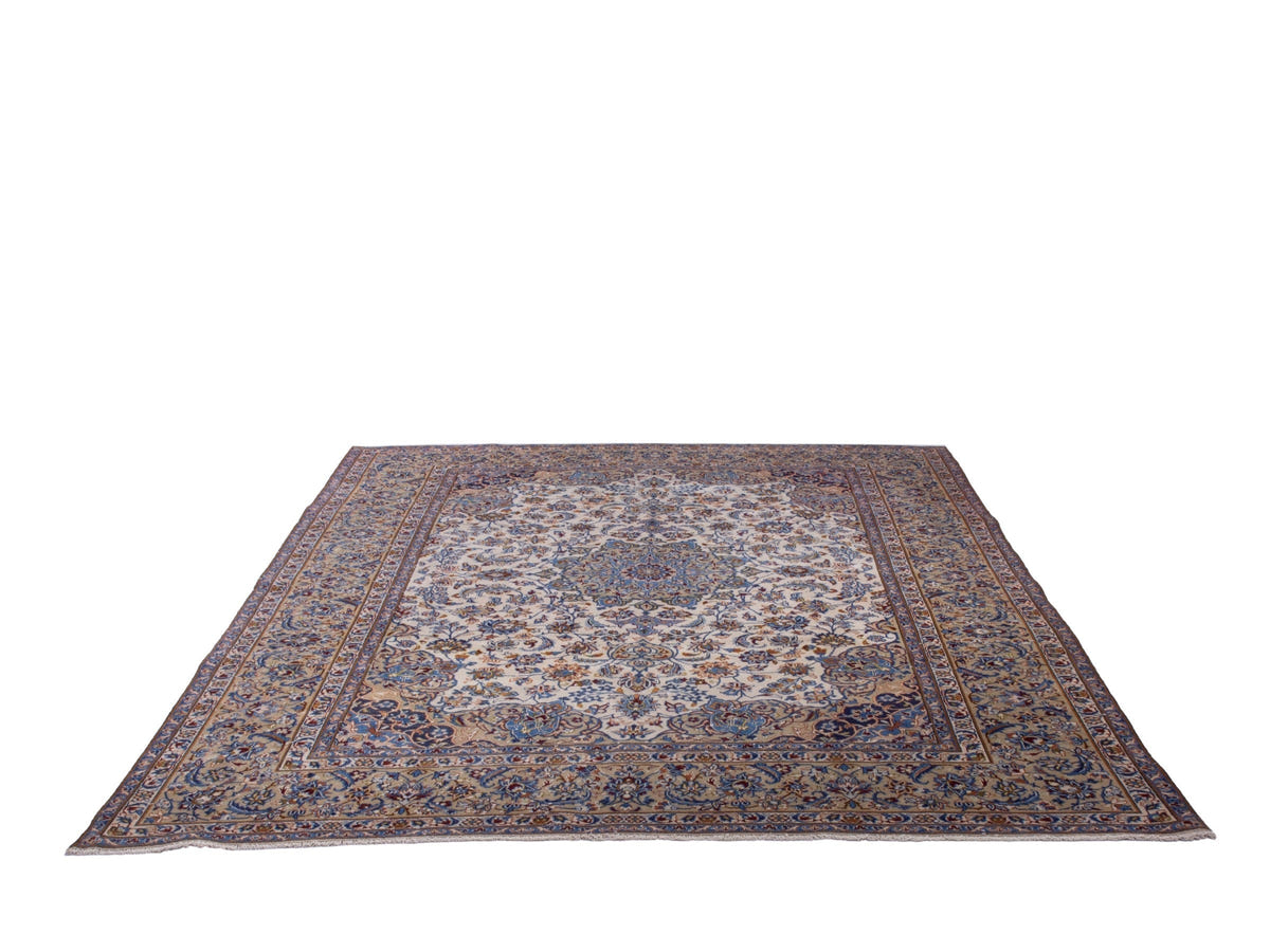 4705, Persian Najafabad Oversized Rug
