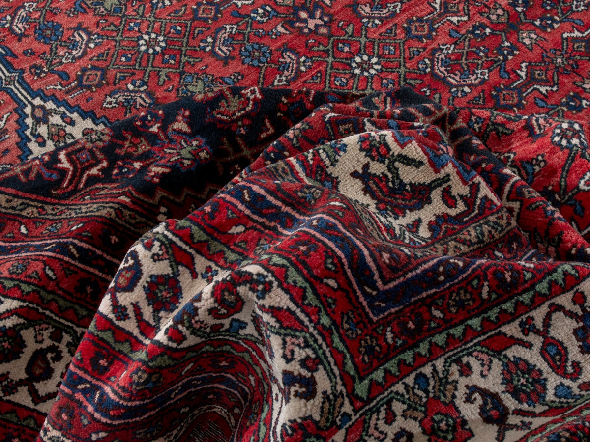 4724, Persian Hamadan Oversized Rug