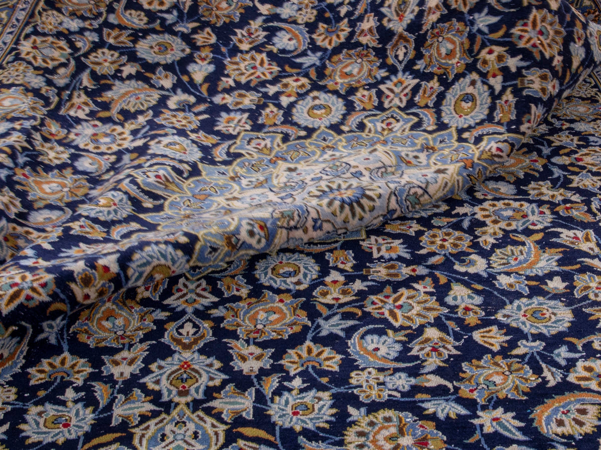 4726, Persian Kashan Oversized Rug