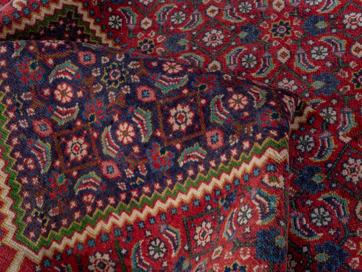 4756, Persian Mahal Area Rug