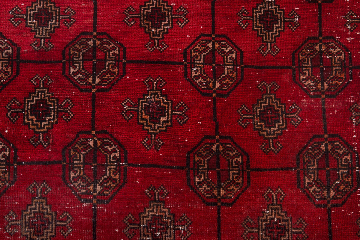 5005, Persian Baluch Area Rug