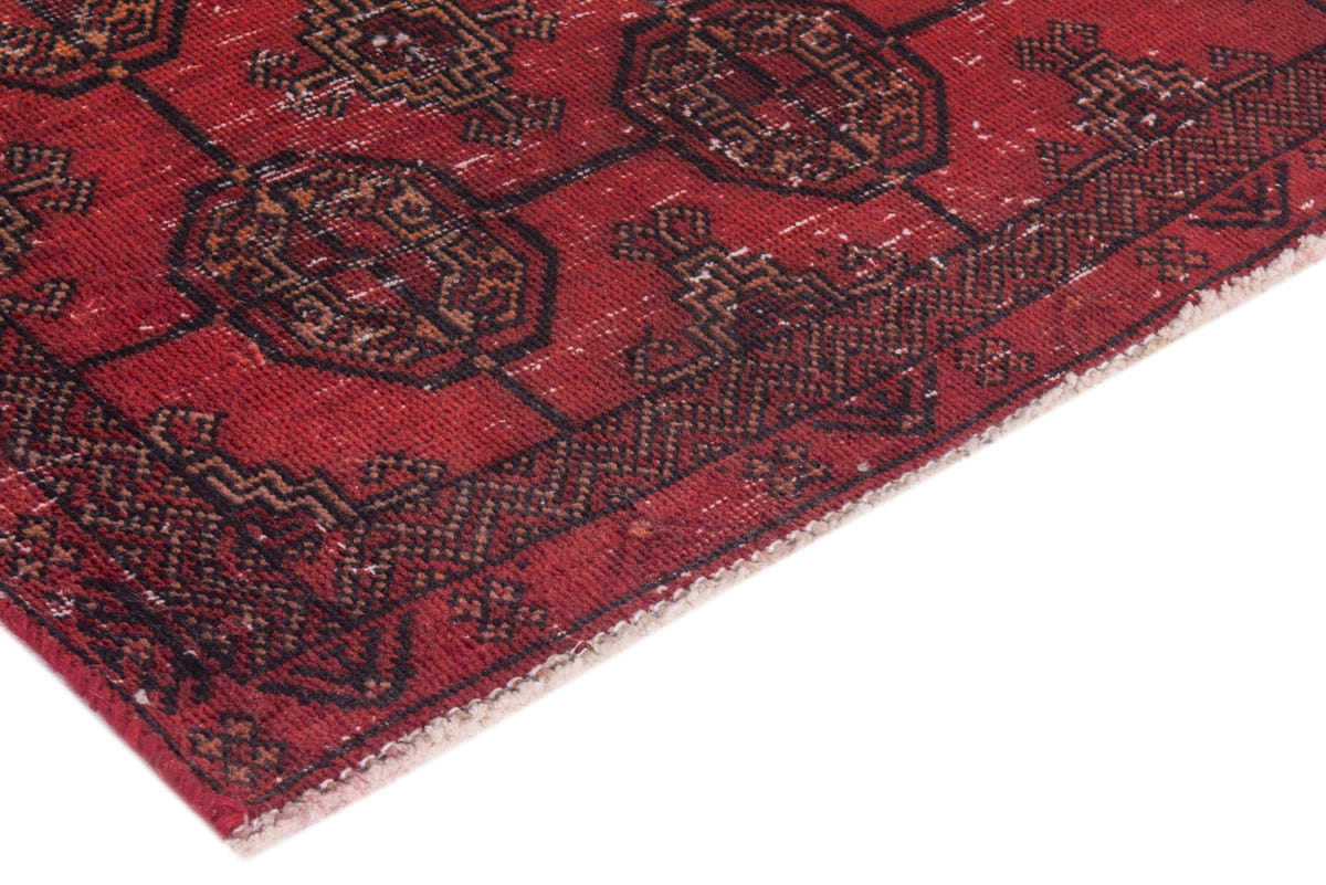 5005, Persian Baluch Area Rug
