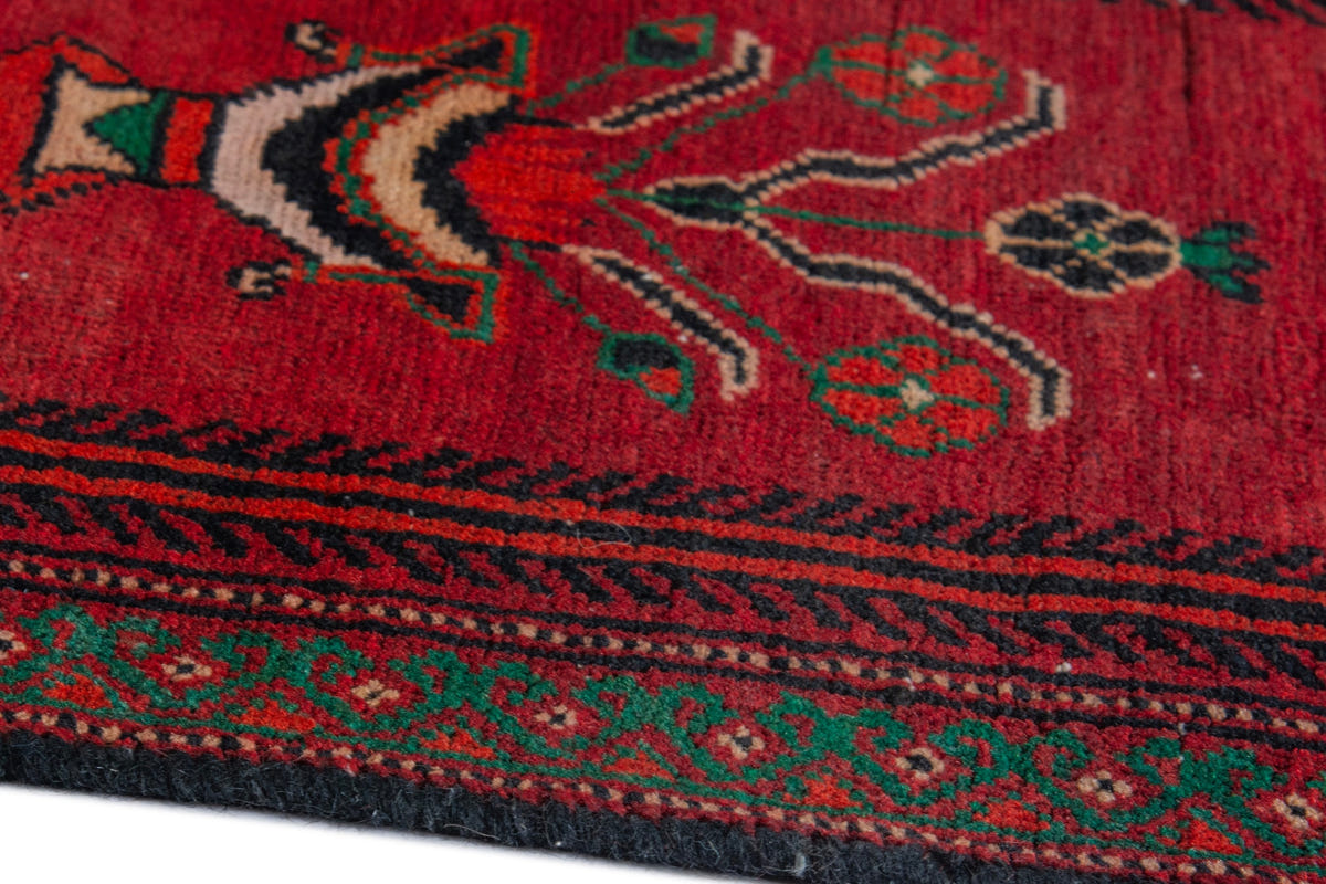 5009, Persian Baluch Area Rug