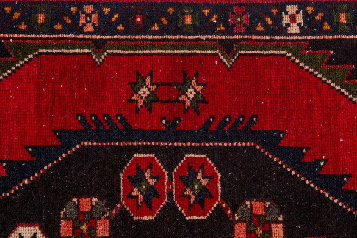 5019, Persian Saveh Area Rug