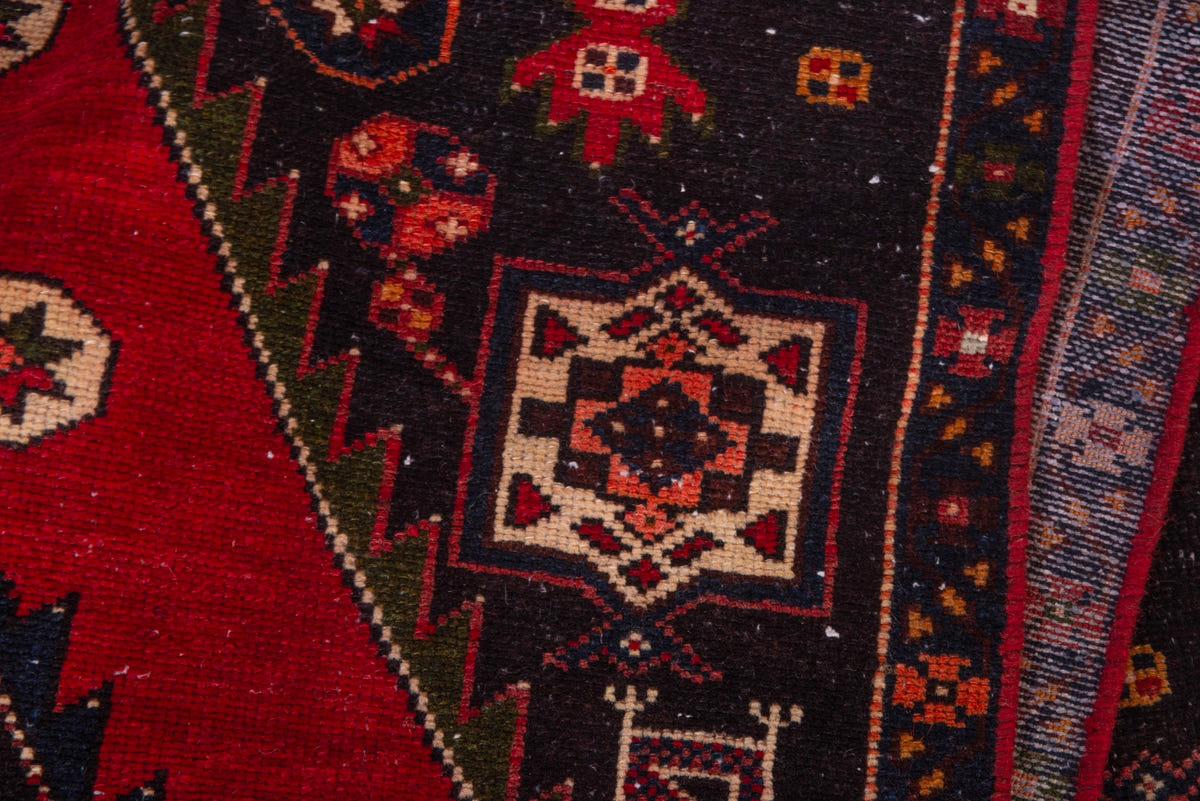 5019, Persian Saveh Area Rug
