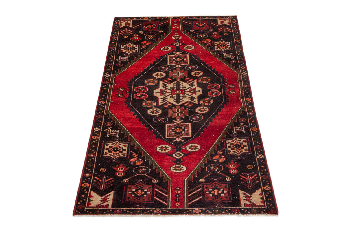 5019, Persian Saveh Area Rug
