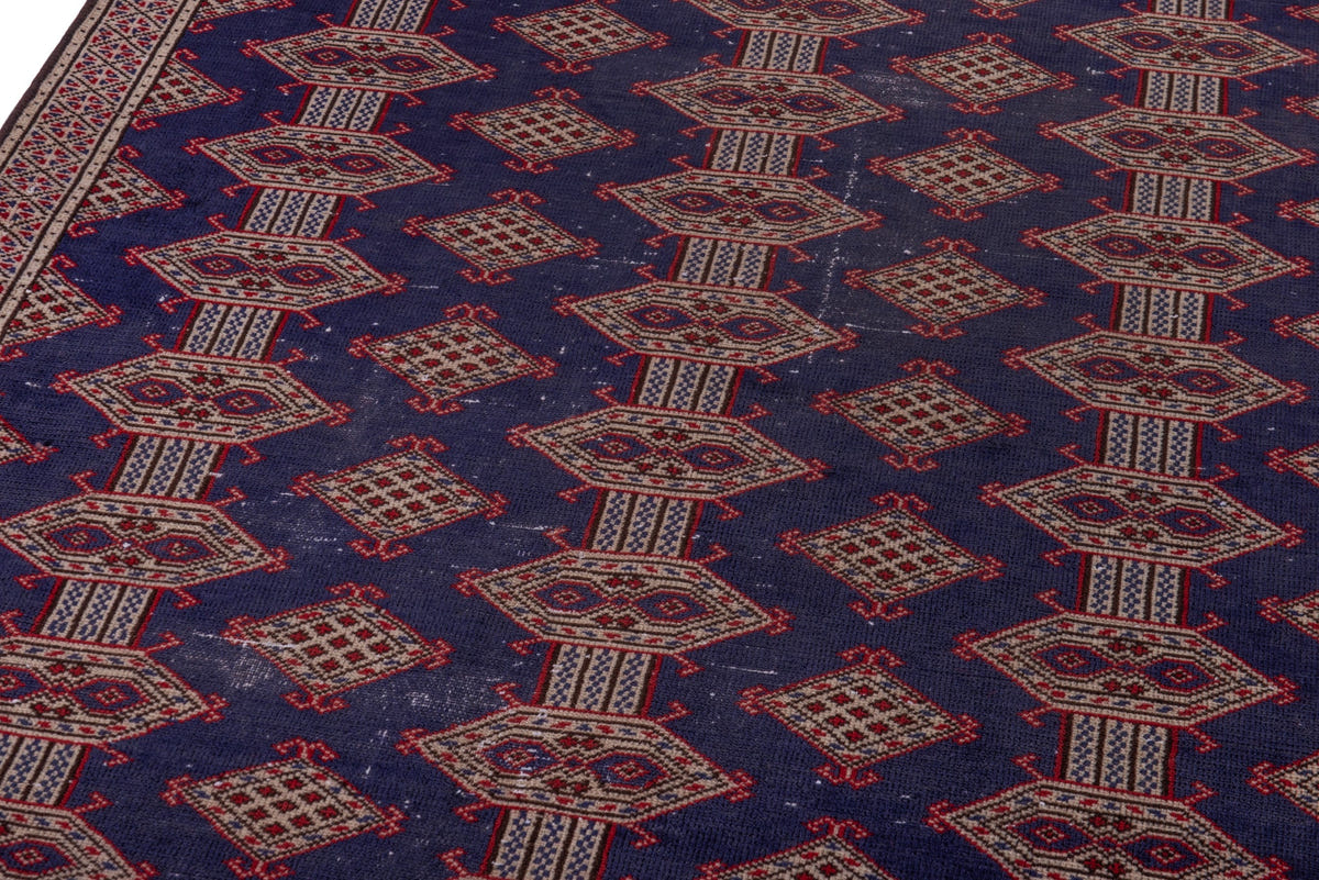 5020, Persian Torkaman Area Rug