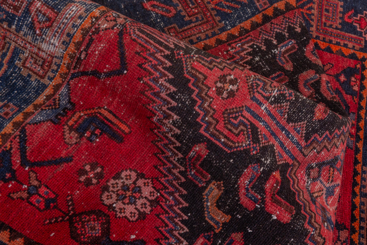 5028, Persian Zanjan Area Rug