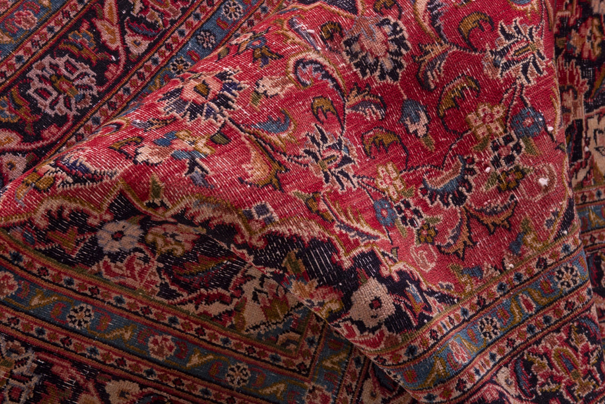 5033, Persian Kashan Area Rug