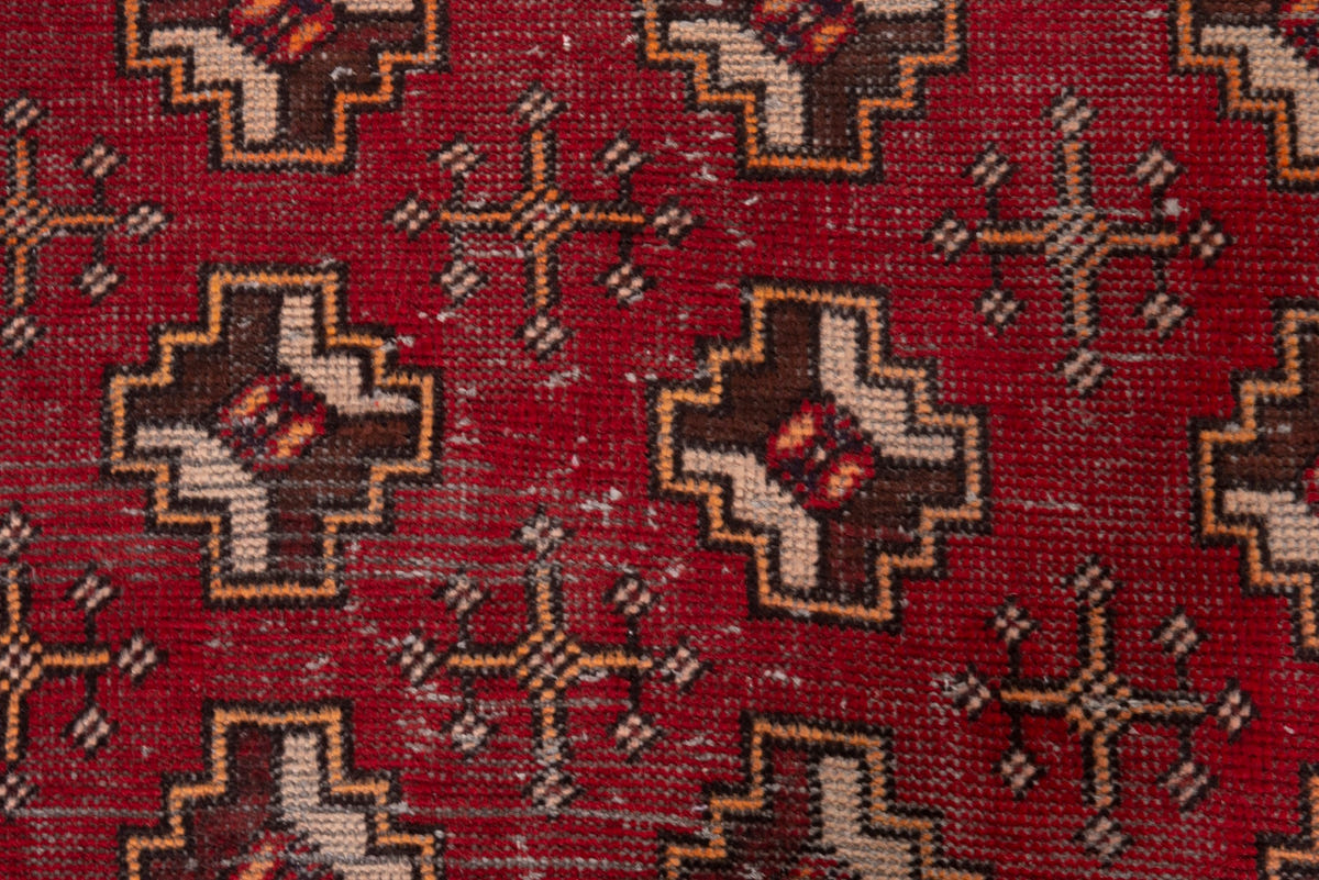 5038, Persian Torkaman Area Rug