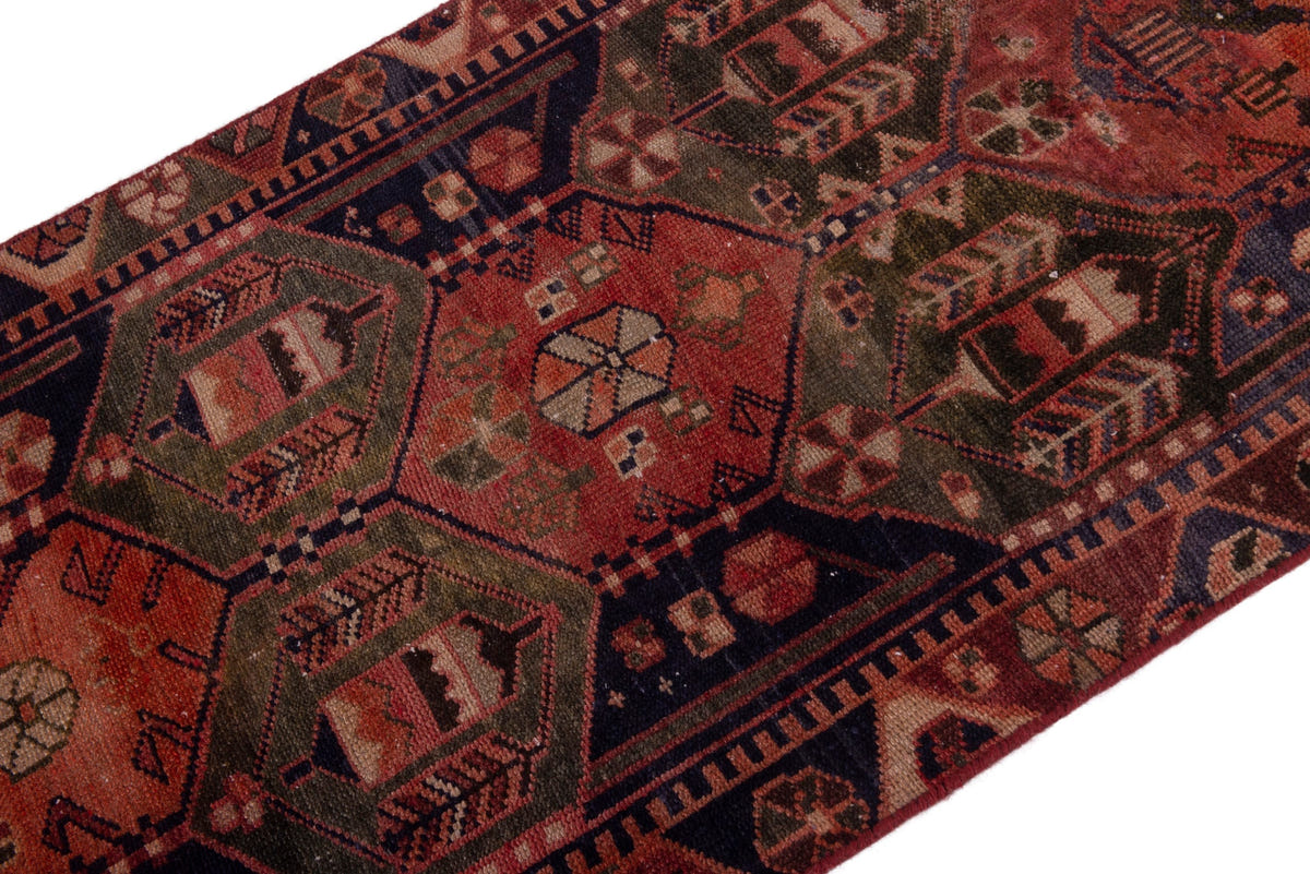 5042, Persian Bakhtiari Area Rug