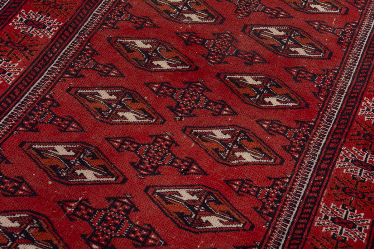 5045, Persian Torkaman Area Rug