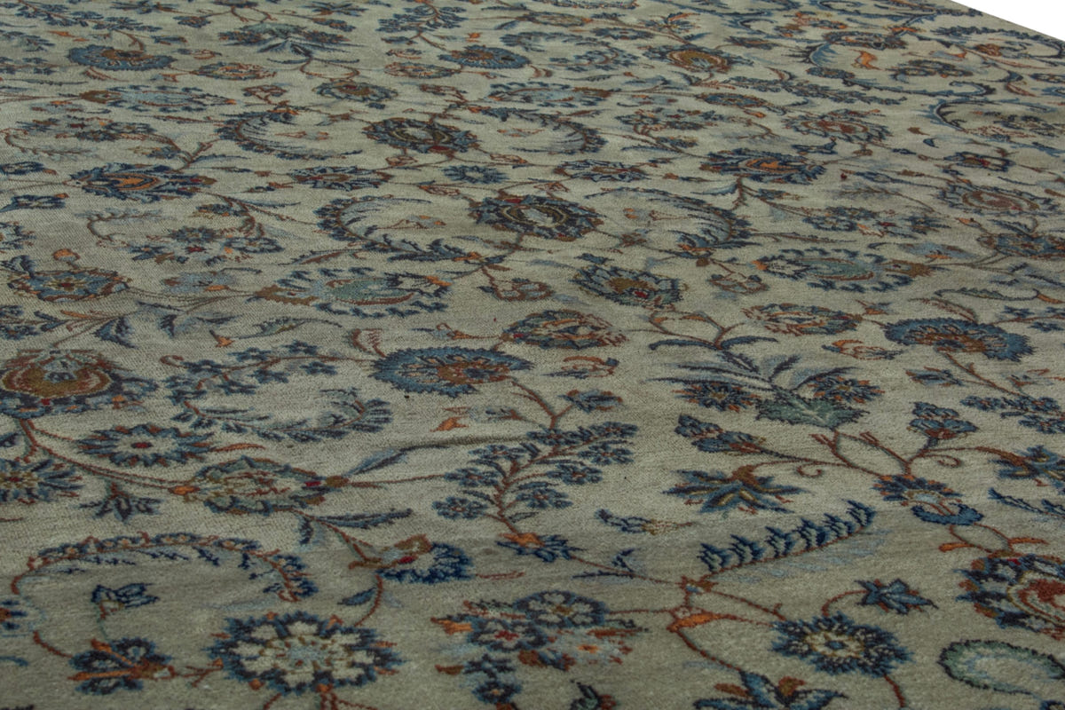 5061, Persian Kashan Oversized Rug