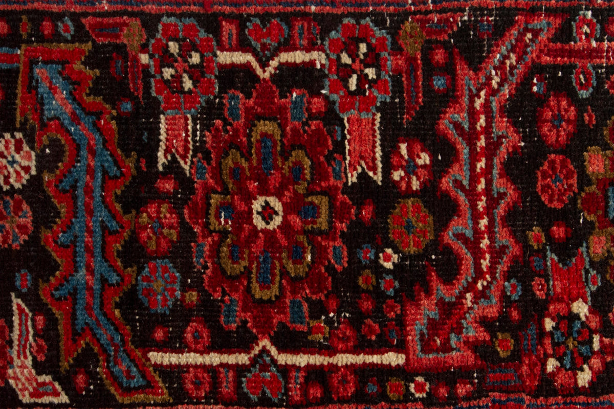 5075, Persian Heriz Oversized Rug