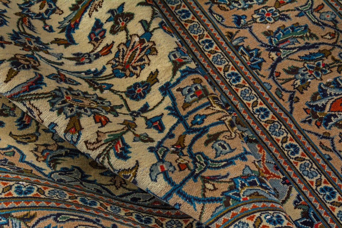 5105, Persian Kashan Oversized Rug