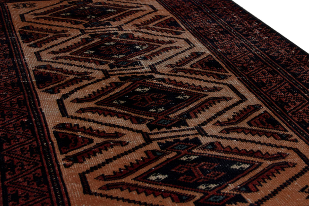 5160, Persian Baluch Area Rug
