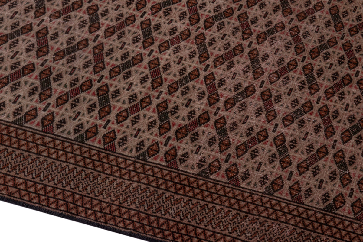 5178, Persian Torkaman Area Rug