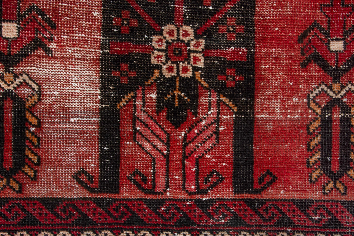 5181, Persian Ferdos Area Rug