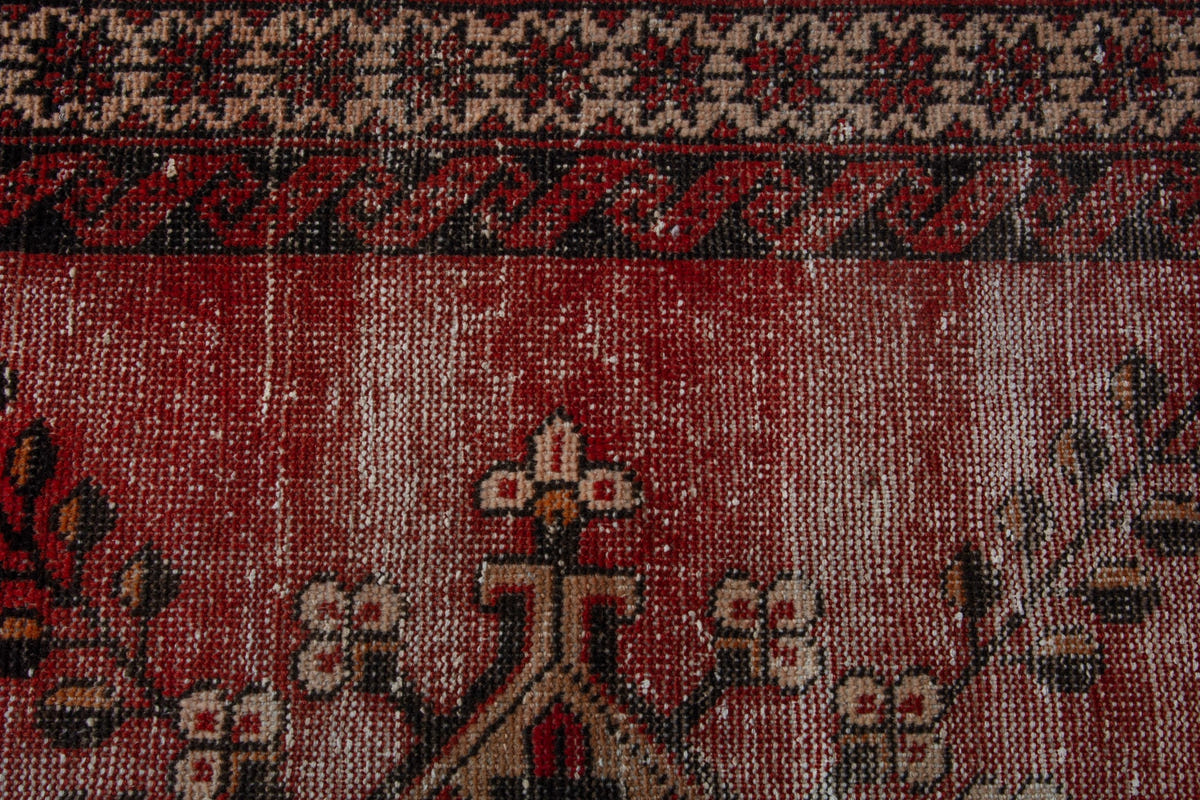 5181, Persian Ferdos Area Rug