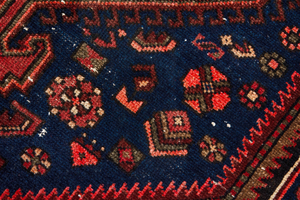 5182, Persian Zanjan Area Rug