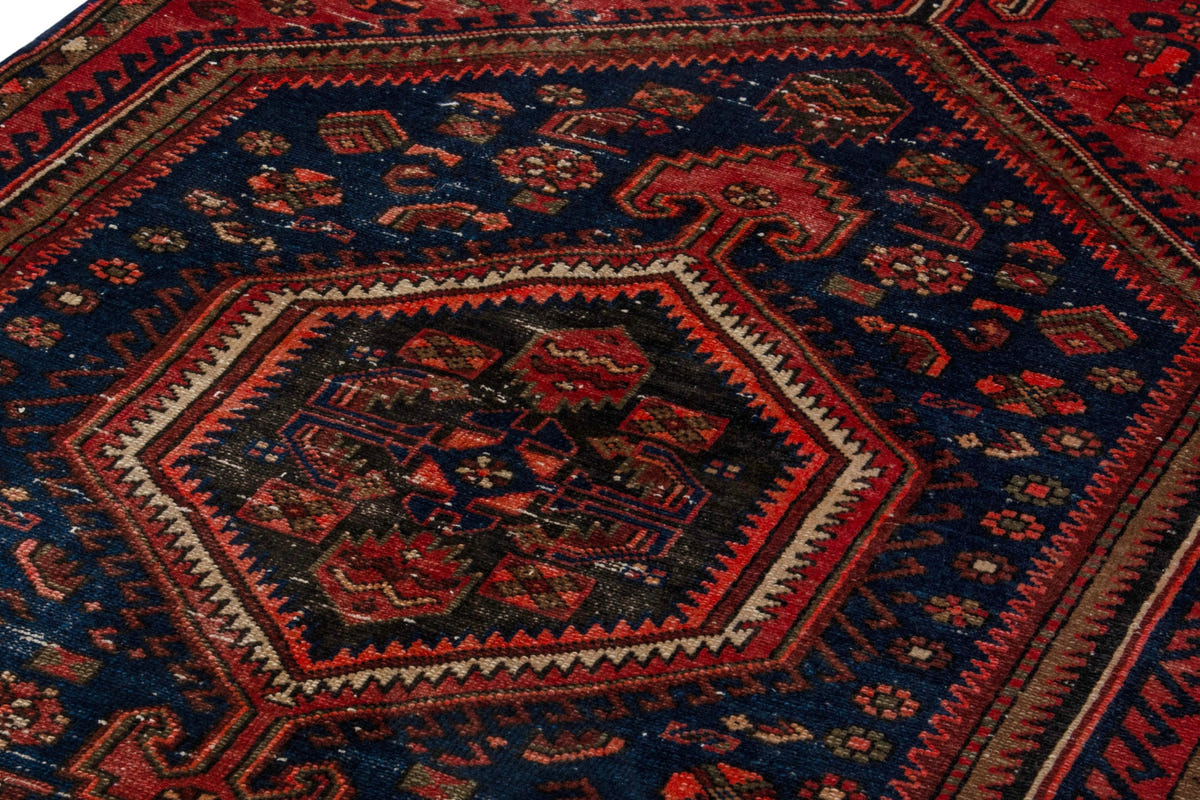 5182, Persian Zanjan Area Rug