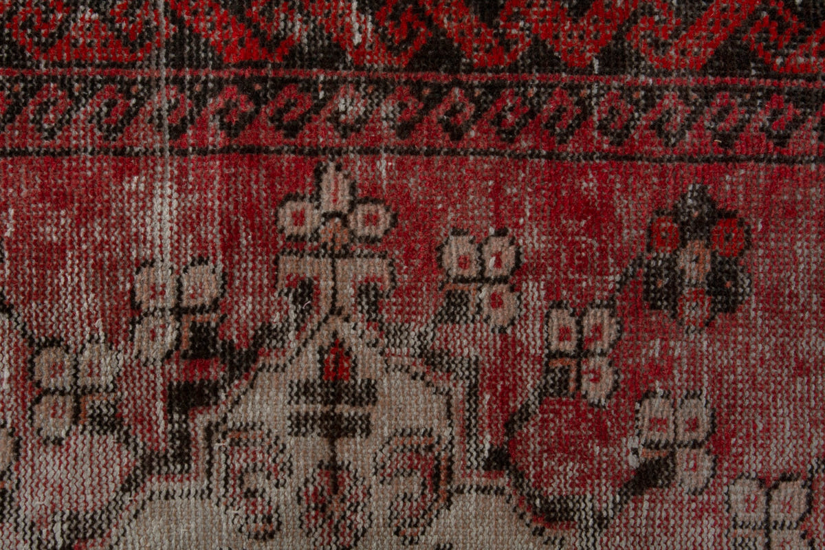 5185, Persian Ferdos Area Rug
