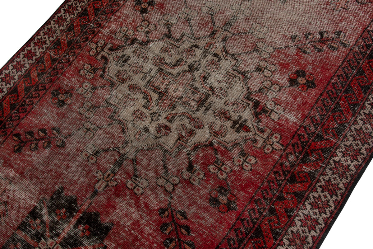 5185, Persian Ferdos Area Rug