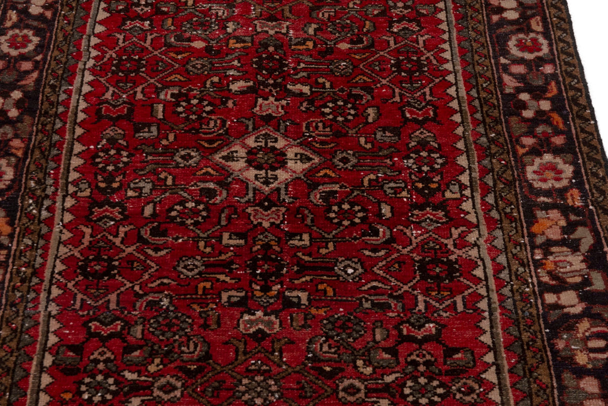 5204, Persian Hamadan Area Rug